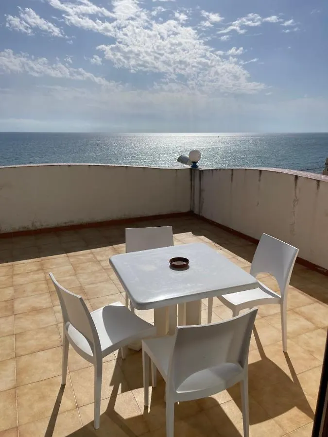 Hotel Miramare Garzia Marinella di Selinunte 3*,