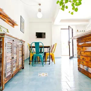 Bed & Breakfast Shining