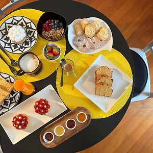 https://miss-scola-pastry-rooms-lake-como.it-lombardy.com
