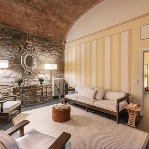 https://bb-porta-castellana.it-tuscanyhotel.com